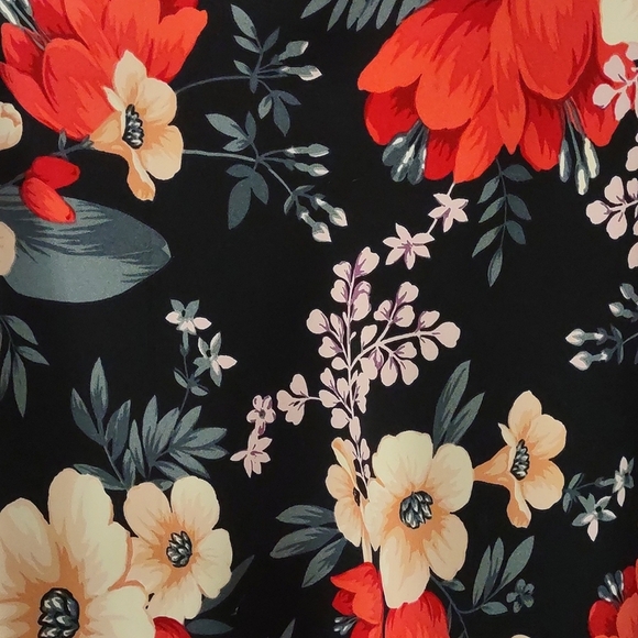 Ann Taylor Modest Pink Tropical Floral Midi Skirt Size S - Picture 2 of 8